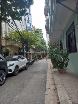 Bán nhà phân lô khuất duy tiến, dt40m2 5t, oto tránh vỉa hè kinh doanh đỉnh,