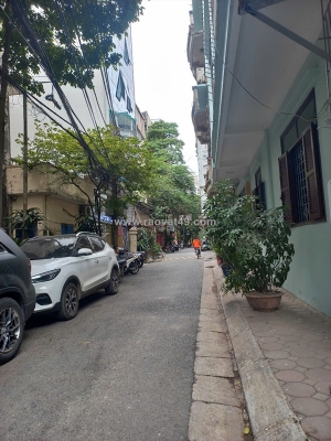 Bán nhà phân lô khuất duy tiến, dt40m2 5t, oto tránh vỉa hè kinh doanh đỉnh,