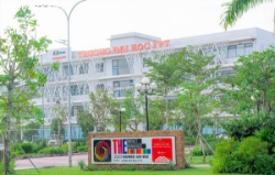 Bán nhà phố 4 tầng đối diện trường liên cấp fpt