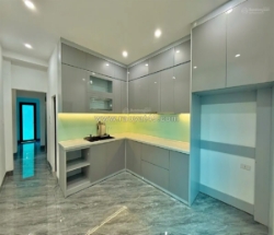 Bán nhà trung tâm cầu giấy, ngõ oto, phân lô bán cờ, dt 36m, mt 5m, giá nhỉnh