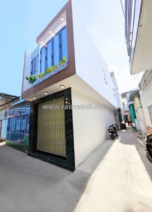 Bán nhà tttp căn góc mới 2 tầng hẻm phan đình giót nha trang.