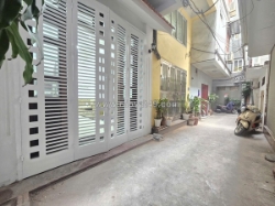 Bán nhà vị trí đẹp - khu lõi - hàng siêu hiếm - phải thật nhanh tay - ngọc lâm,