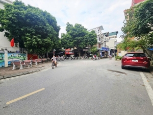 Bán nhanh nhà đẹp - vị trí đắc địa tại an dương vương, phú thượng, tây hồ, hà