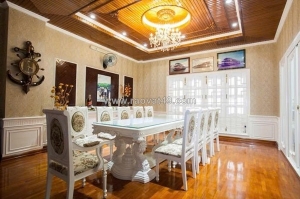 Biệt thự phong cách hoàng gia – thoại ngọc hầu, tân phú, 5 tầng thang máy