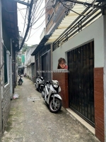 Cách ba căn ra  mặtmặt tiền đường 79 – tân hưng, quận 7