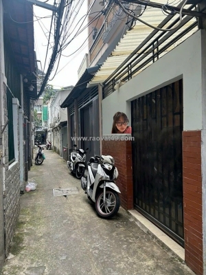 Cách ba căn ra  mặtmặt tiền đường 79 – tân hưng, quận 7