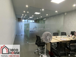 Cách chọn màu kính cho vách kính cường lực tại hoàn kiếm để không gian thêm phần nổi bật