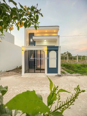 Cần bán căn nhà tọa lạc tại điểm cuối đường hl15, giao với hl7, phường tân