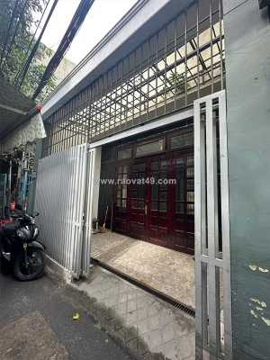 Cần bán hoặc cho thuê nhà kiệt trung tâm tp đà nẵng, mặt tiền rộng rãi 5m,