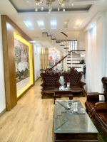 Cần bán nhà ngõ 290 kim mã, diện tích 51,5m x 4 tầng, sổ đỏ, đủ nội thất, giá