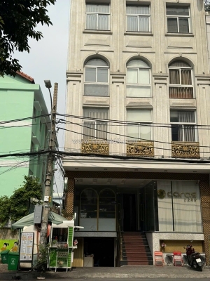 Cần sang nhượng lại quán rooftop đang hoạt động ổn định, kèm xe nước – mô hình