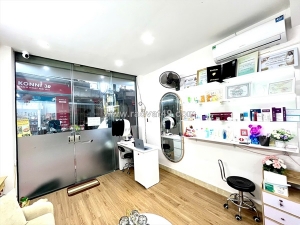 Cần sang nhượng mặt bằng và  thanh lý một số đồ spa– vào làm ngay