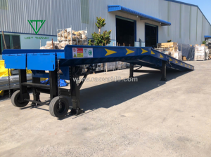 Cầu dẫn xuất nhập hàng