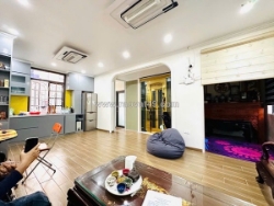 Cầu giấy - phân lô - vỉa hè - ô tô tránh - ô tô vào nhà - hai mặt ngõ - mặt