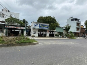 Chỉ tính bằng giá đất tặng mặt bằng kinh doanh và 4 nhà trọ căn góc 2 mặt tiền