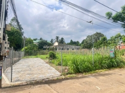 Chính chủ bán gấp đất rẻ vị trí đắc địa 2mt hẻm ôtô xã hưng lộc. dt: 241,9m2.