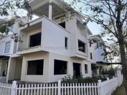 Chính chủ bán lô đất 300m² tại khu đô thị ecorivers – nơi hội tụ đủ tiện ích: công viên, đường dạo bộ, cảnh quan xanh mát.