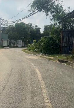 Chính chủ cần bán lô đất tại xuân thới thượng, bà điểm hóc môn, tp hcm.