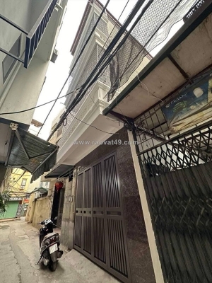 Chính chủ cần bán nhà dt 50 m2 x 4 tầng nhỉnh 13 tỷ ô tô kd