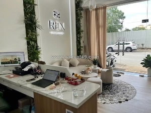 Chính chủ cần sang nhượng spa sang & đẹp  mặt tiền trung tâm quận 10