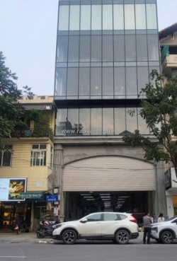 Cho thuê mặt bằng 2 cửa hàng tại phố huế, quận hai bà trưng, hà nội