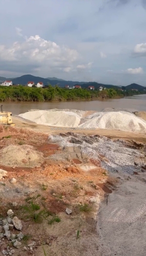 Cho thuê mặt bằng bến bãi diện tích lớn – kết nối đường bộ & đường sông lục