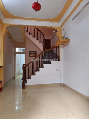 Cho thuê nhà ngõ 243 tam trinh, 38m² x 3 tầng, 3 phòng ngủ, 3 wc, 9 triệu