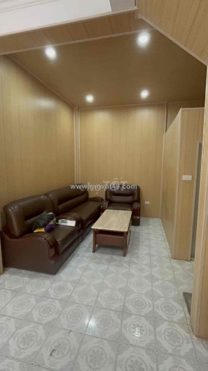 Cho thuê nhà nguyên căn 2 tầng tại phố hồng mai, quận hai bà trưng