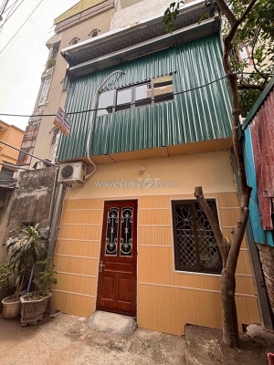 Cho thuê nhà nguyên căn 2 tầng tại phố hồng mai, quận hai bà trưng, hn