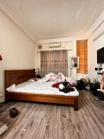 Cho thuê nhà nguyên căn phạm ngọc thạch, 50m² x 4 tầng, 4pn, 3 wc, 16 triệu