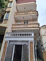 Cho thuê nhà nguyễn phong sắc, 50m2 x 4 tầng, 20 triệu