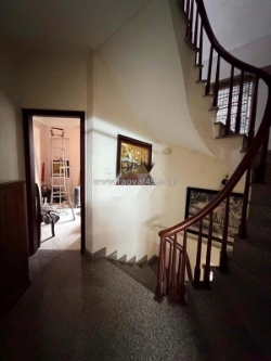 Cho thuê nhà riêng kim mã ô tô đỗ cửa, 56m² × 4 tầng  6pn, 3 vệ sinh, 26 triệu