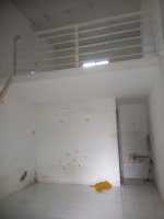 Cho thuê phòng trọ giá 1.2tr/tháng, điện nước đầy đủ, ô tô đậu trước của phòng.