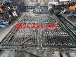 Cổng sắt mỹ thuật cao cấp sang trọng đẳng cấp