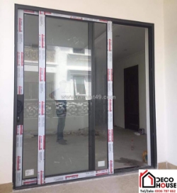 Cửa nhôm kính thấm ở mép khung: lỗi silicone hay lỗi lắp đặt?