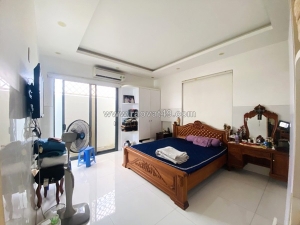 Định cư bán nhanh biệt thự 3 tầng 281m² – hẻm 8m ngô chí quốc, sổ đẹp – giá hời