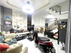 Đón tết! bán nhà đẹp 4 tầng hẻm xe hơi cao thắng, 43m2, chỉ 8.x tỷ tl