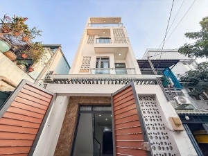 Gấp bán - nhà chính chủ - trần bình trọng - bình thạnh - hẻm 4m - nhà 4 tầng