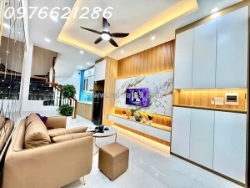 Hàng hiếm bán nhà việt hưng long biên – khu đáng sống – dt 40m mt 4m – giá 8.x