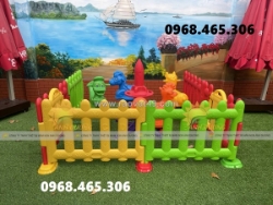 Hàng rào nhựa khu vui chơi trẻ em, rào chắn trẻ em nhiều màu