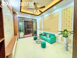 Hiếm bán nhà cổ linh long biên - 5 tầng - full nội thất - 5 phút ra aeon mall