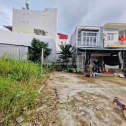 Hiếm có!!! giá cực tốt – bán lô đất tđc hòn rớ 2
hướng sông – gần sun group &