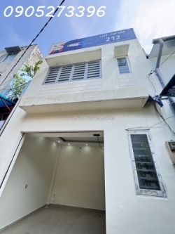 Hiếm có, khó tìm, ngay trung tâm bình thạnh - hẻm ô tô - cách 1 căn ra mặt tiền