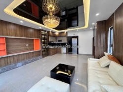 Hiếm!phân lô,oto ,thang máy,kinh doanh,doãn kế thiện,cầu