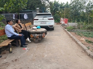 Hiện tại em đang có lô đất ở tích giang phúc thọ 
diện tích 47.5m ,ô tô nằm