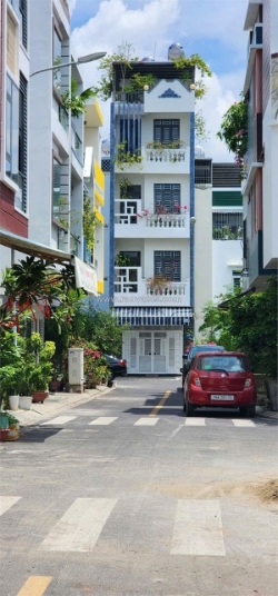 Hot hot- cần bán nhà tại kđt  vcn phước long 2, đường 28, p.phước long, tp.nha