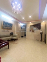 Khám phá mặt tiền 3 tầng xây tâm huyết trên trục dương bá trạc q8, cách quận 5