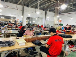 Khởi nghiệp đồ da tết – vốn nhẹ – hàng sẵn – có vat