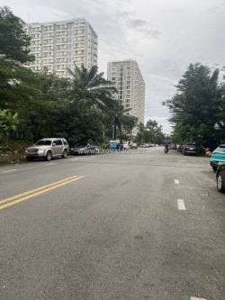 Lô đất mặt tiền đường d1 khu dân cư nam long dt 240m, khu vip