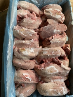 Lưỡi heo đông lạnh – chất lượng cao, giá phải chăng